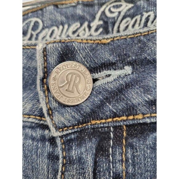 Request Destressed Skinny Midrise Medium Wash Jeans  Juniors Size 13/32 - Picture 4 of 10